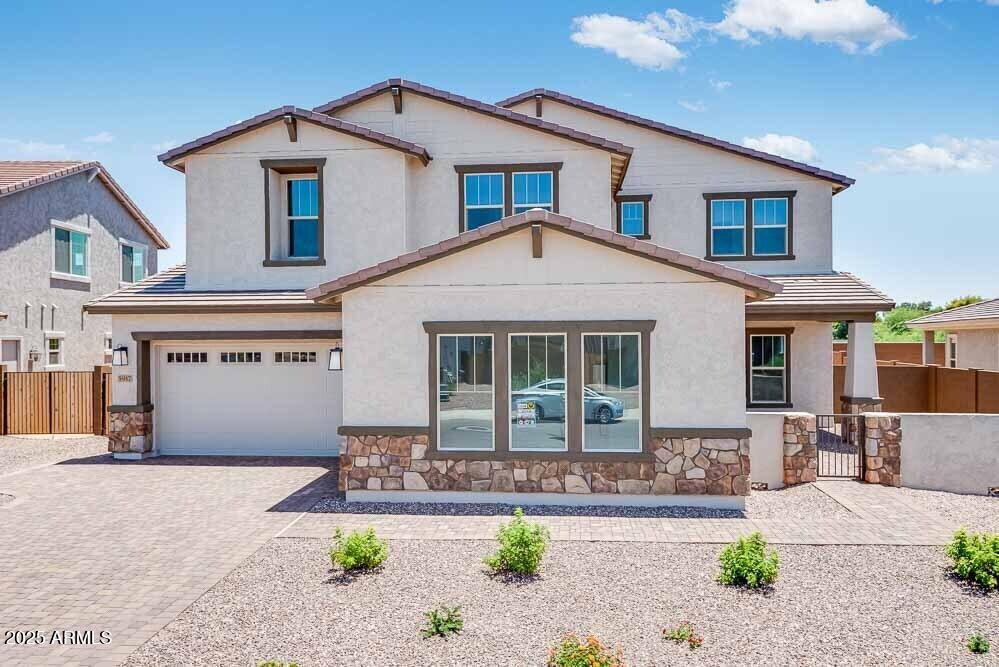 5917 N 83rd Ln., Glendale, AZ 85305