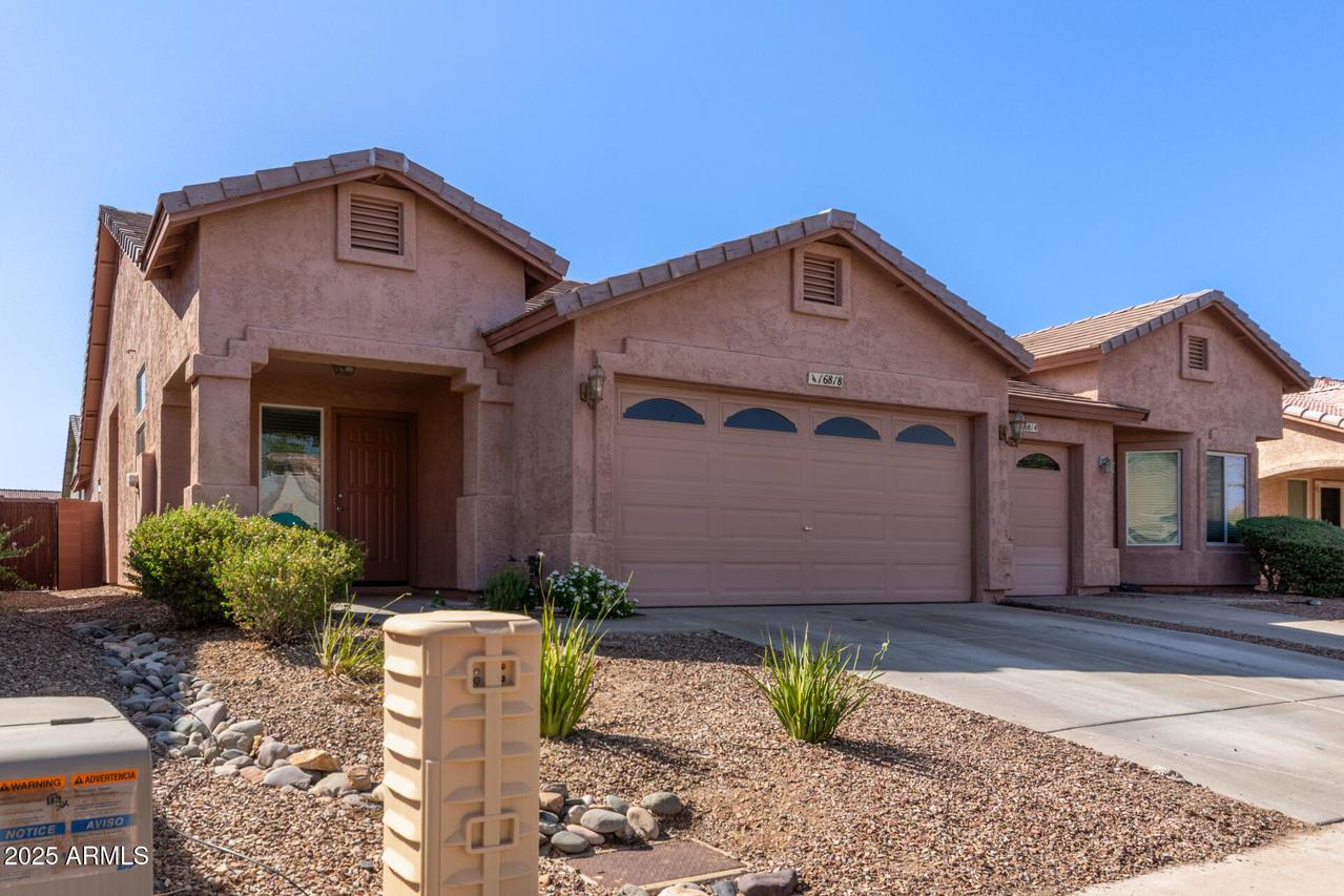 16818 S 23rd St., Phoenix, AZ 85048