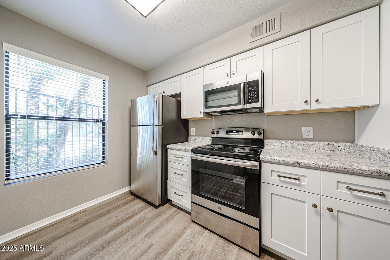 2025 E Campbell Ave. #137, Phoenix, AZ 85016