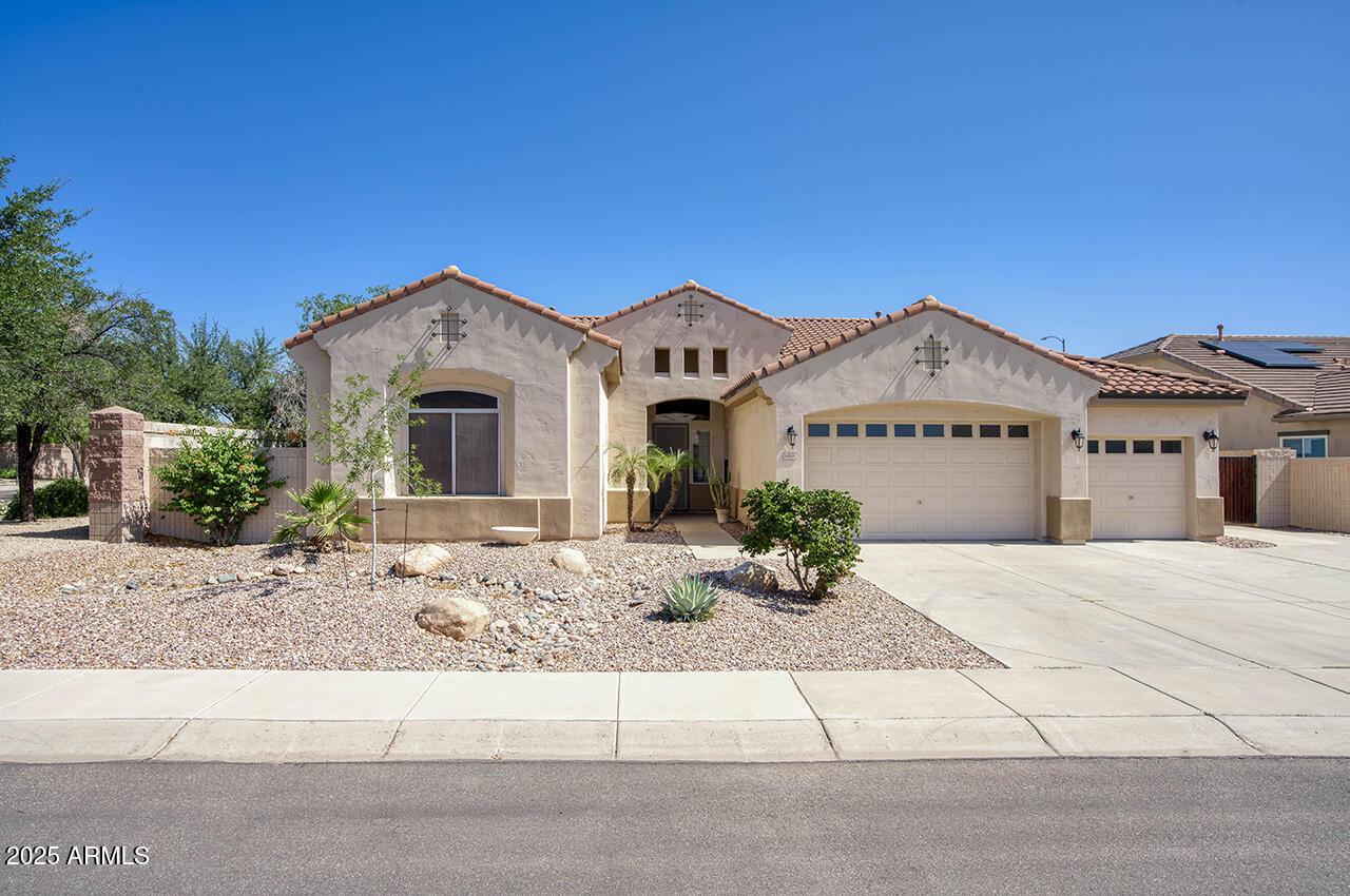 8068 W Carlota Ln., Peoria, AZ 85383