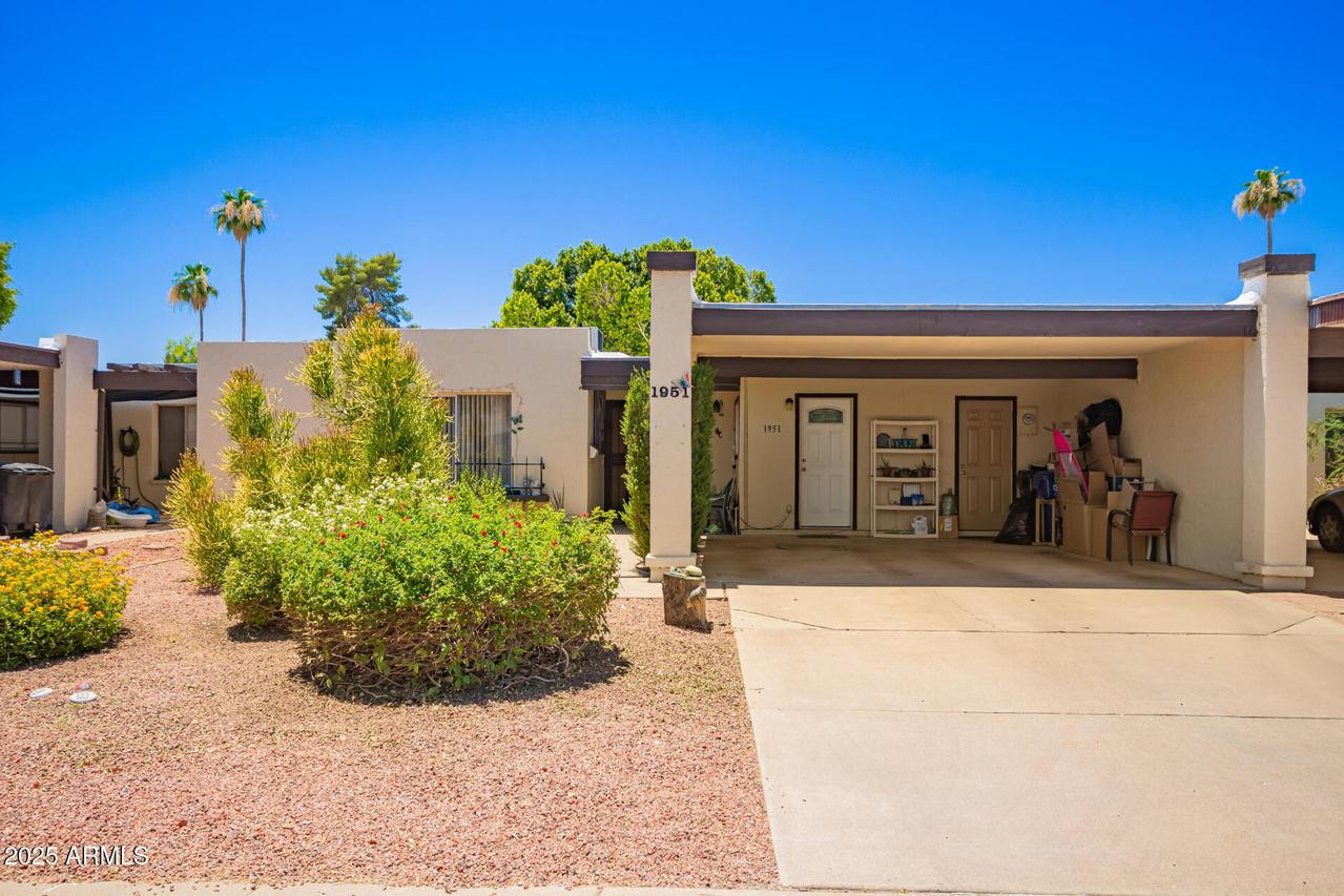 1951 E Del Sur Dr., Tempe, AZ 85283