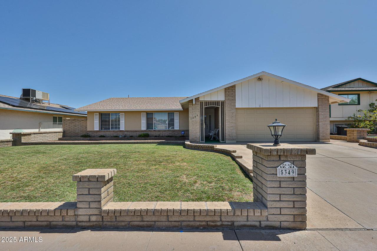 5349 W Acapulco Ln., Glendale, AZ 85306