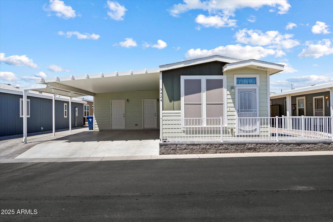 650 N Hawes Rd. #3424, Mesa, AZ 85207