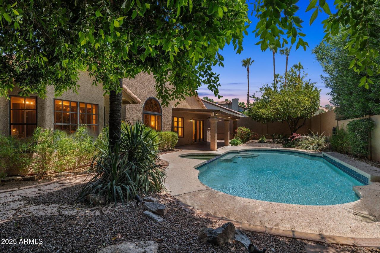 10367 E Wood Dr., Scottsdale, AZ 85260