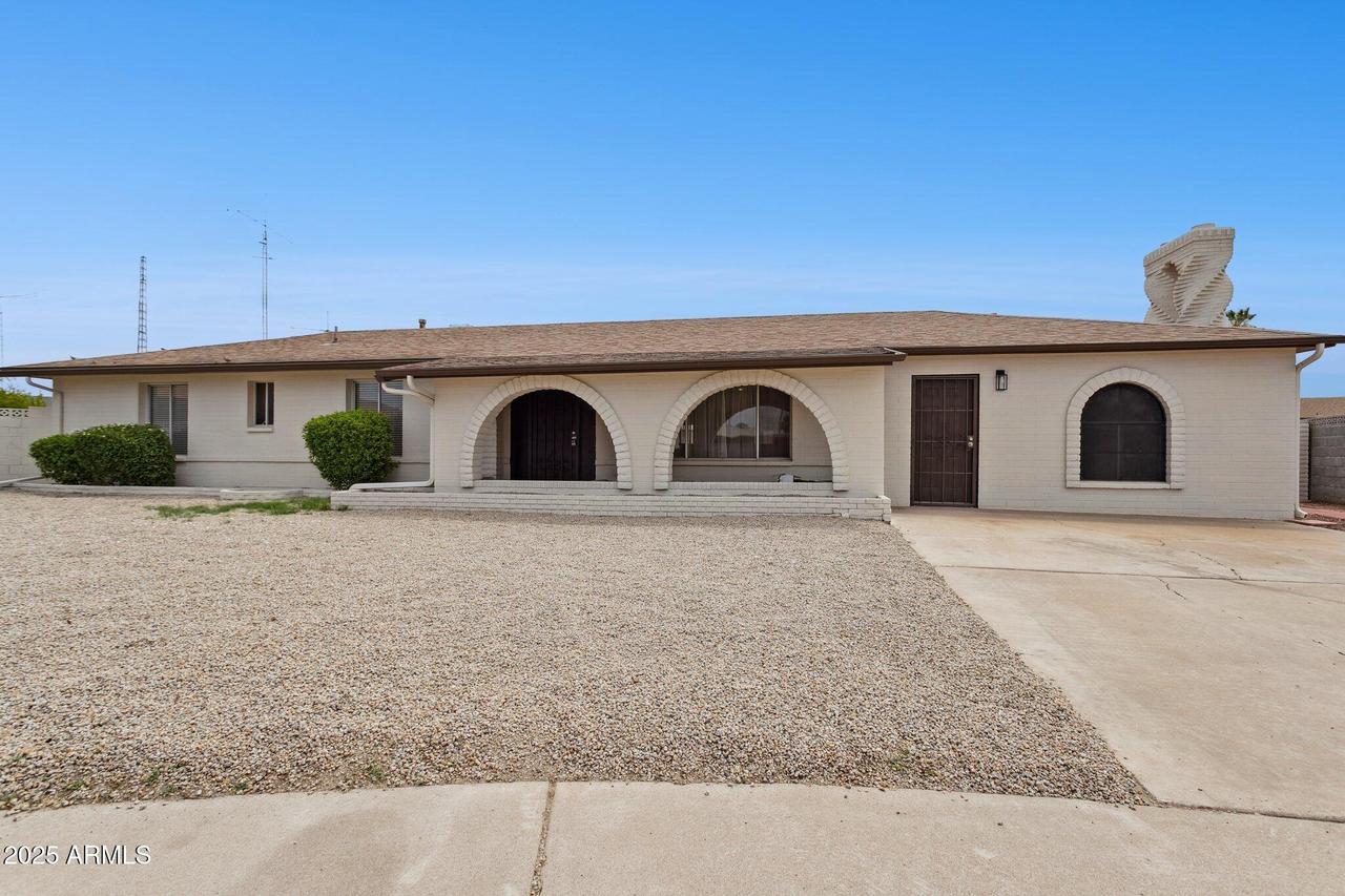 18045 N 20th Ln., Phoenix, AZ 85023