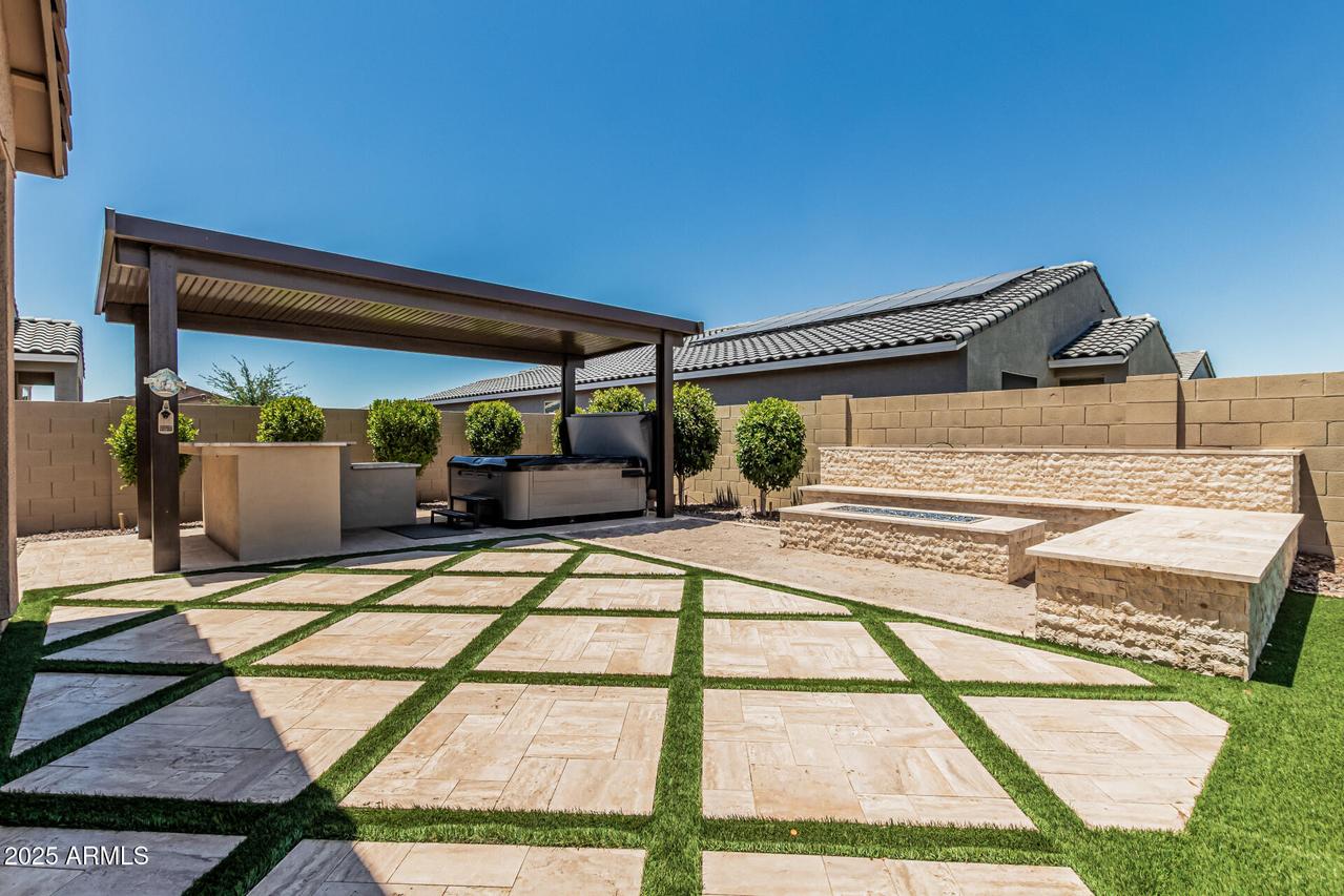 3948 E Caitlin Dr., San Tan Valley, AZ 85140