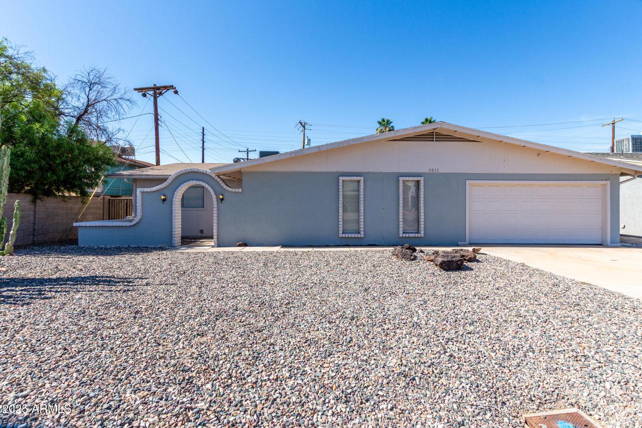 3811 W Loma Ln., Phoenix, AZ 85051