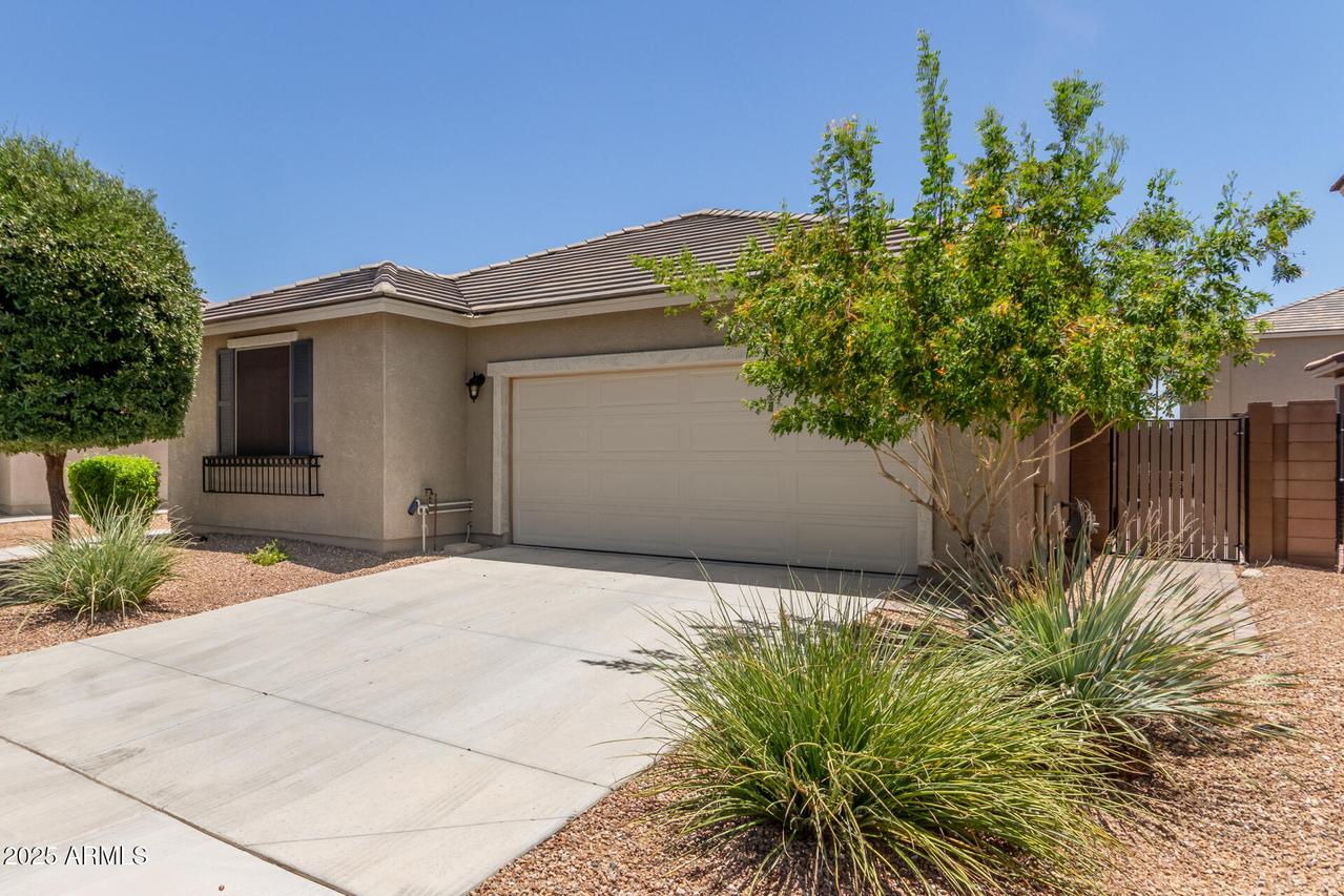 12109 W Tether Tr., Peoria, AZ 85383