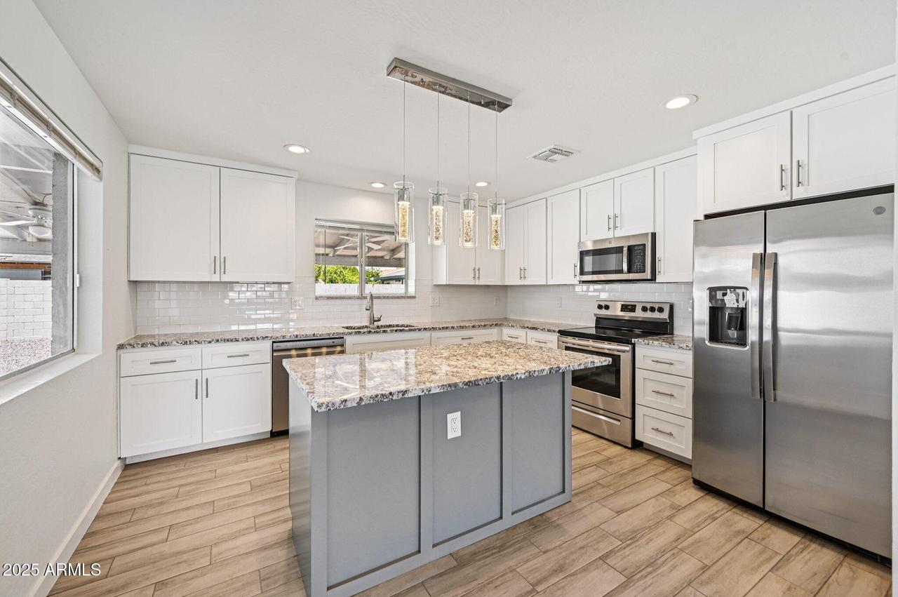 1017 S Allen, Mesa, AZ 85204