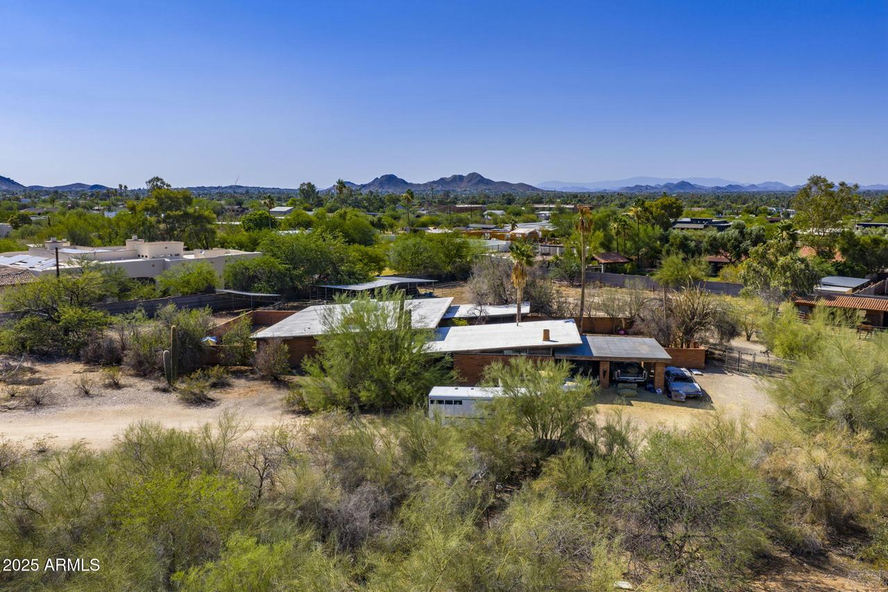 4040 E Via Estrella, Phoenix, AZ 85028