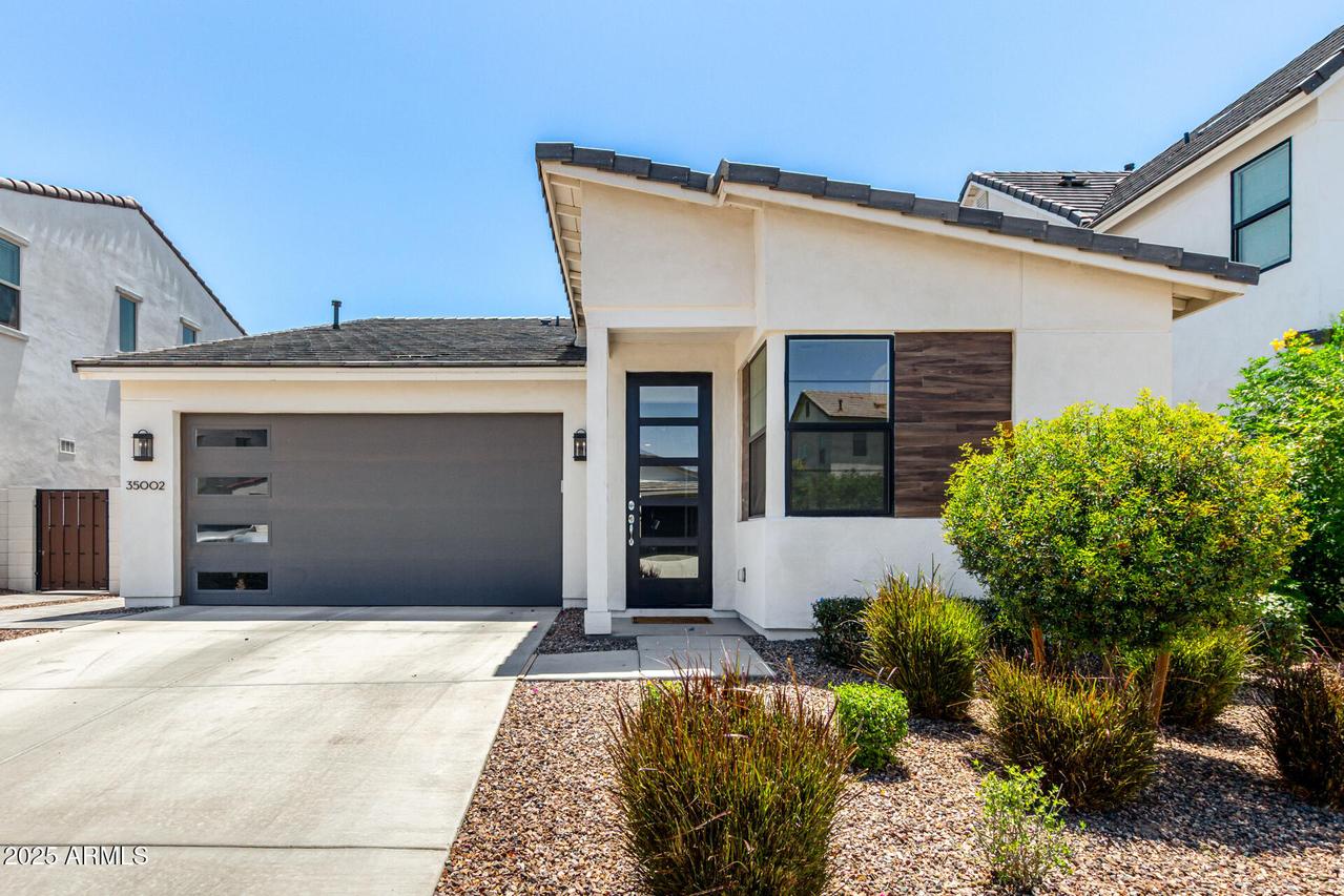 35002 N Augite Way, San Tan Valley, AZ 85144