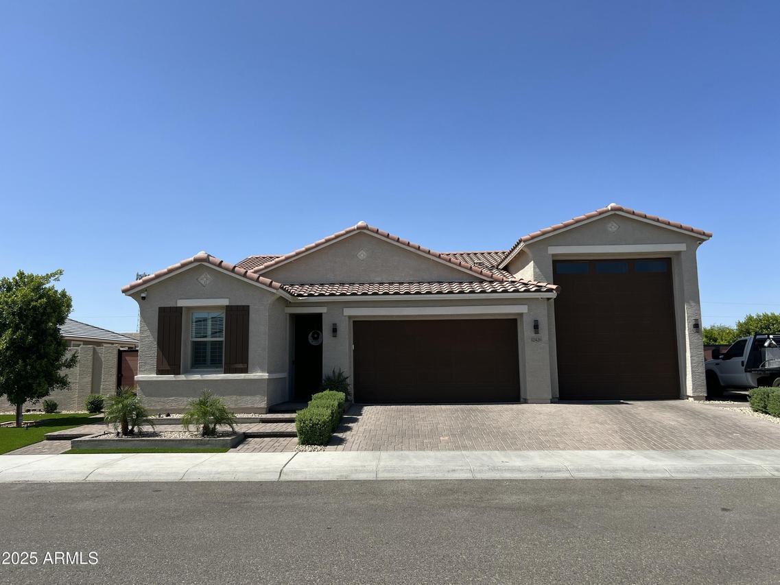 12426 W Stella Ln., Litchfield Park, AZ 85340