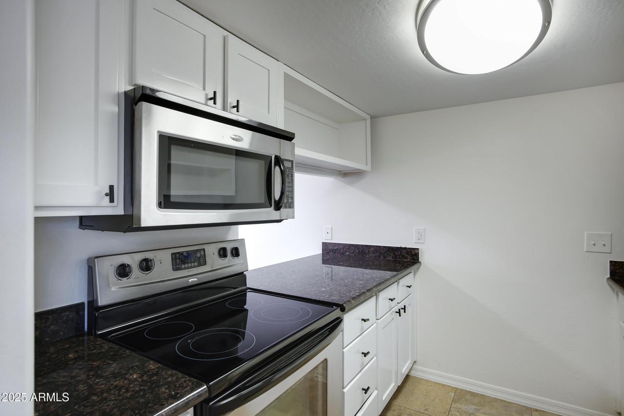 3619 E Monterosa St. #202, Phoenix, AZ 85018