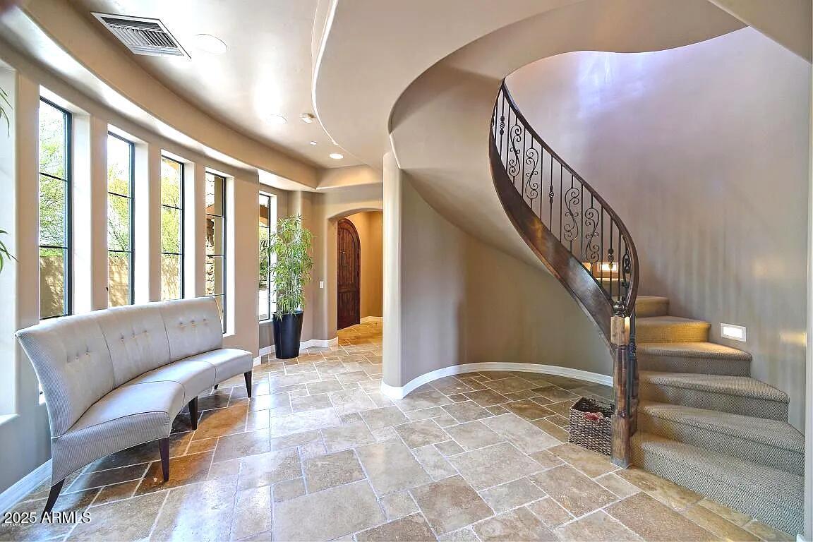 3804 E Camelback Rd., Phoenix, AZ 85018