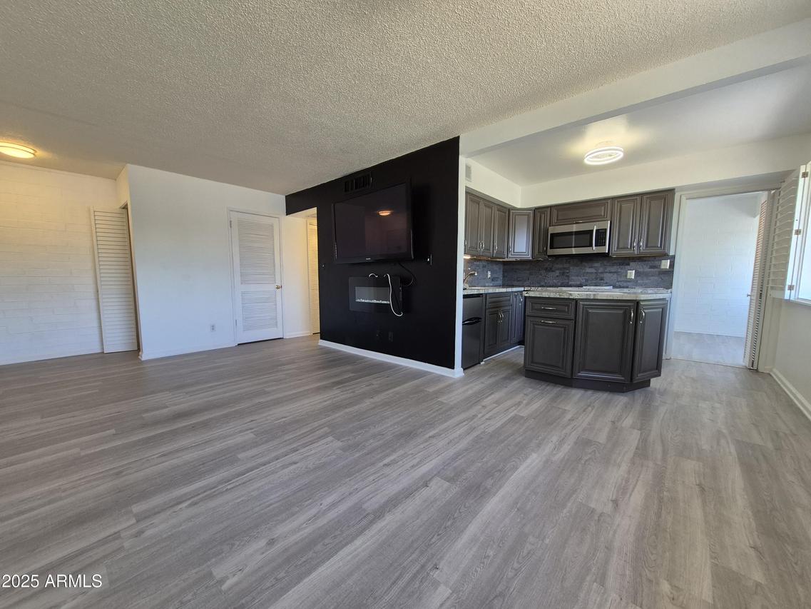 8221 E Garfield St. #L214, Scottsdale, AZ 85257