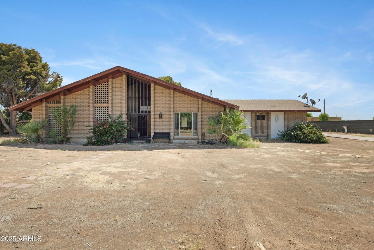 2921 N 103rd Ave., Avondale, AZ 85392
