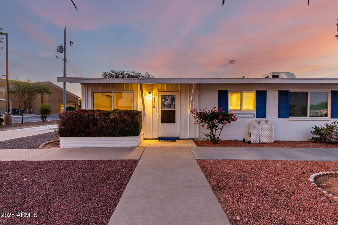 10516 W Peoria Ave., Sun City, AZ 85351