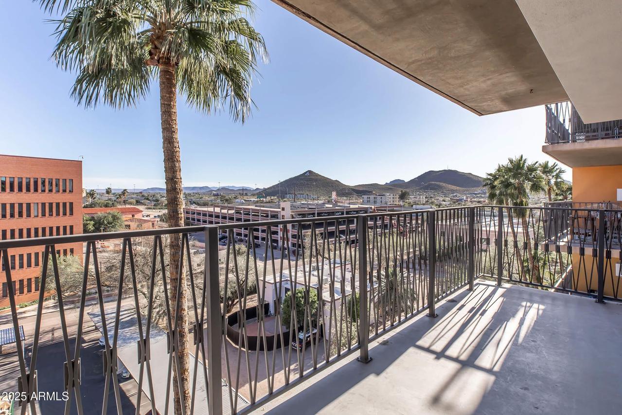425 W Redondo Paseo #4H, Tucson, AZ 85701