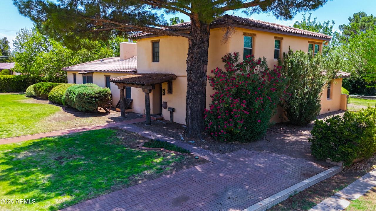 1565 E 12th St., Douglas, AZ 85607