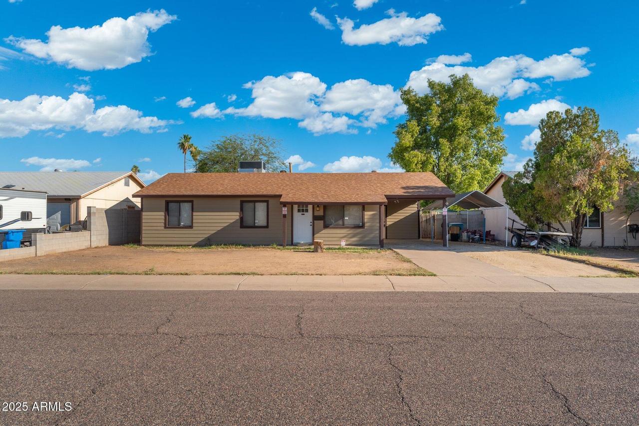 3649 E Delcoa Dr., Phoenix, AZ 85032