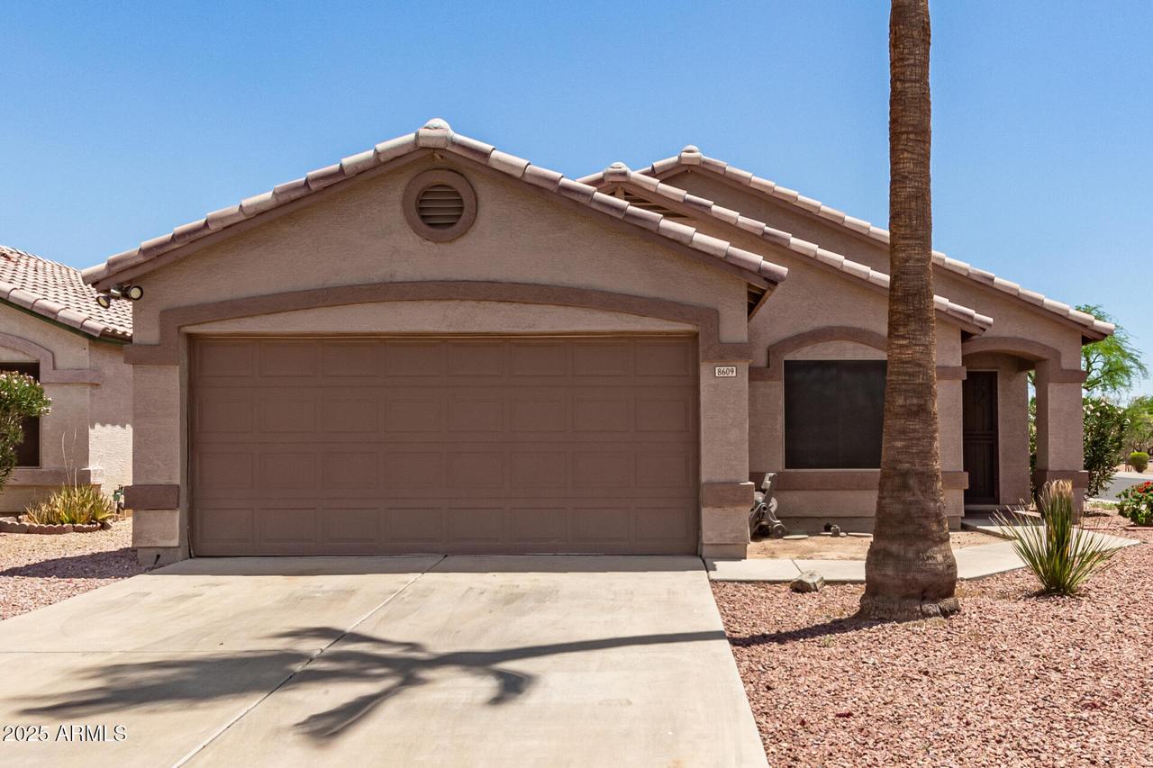 8609 W Eva St., Peoria, AZ 85345