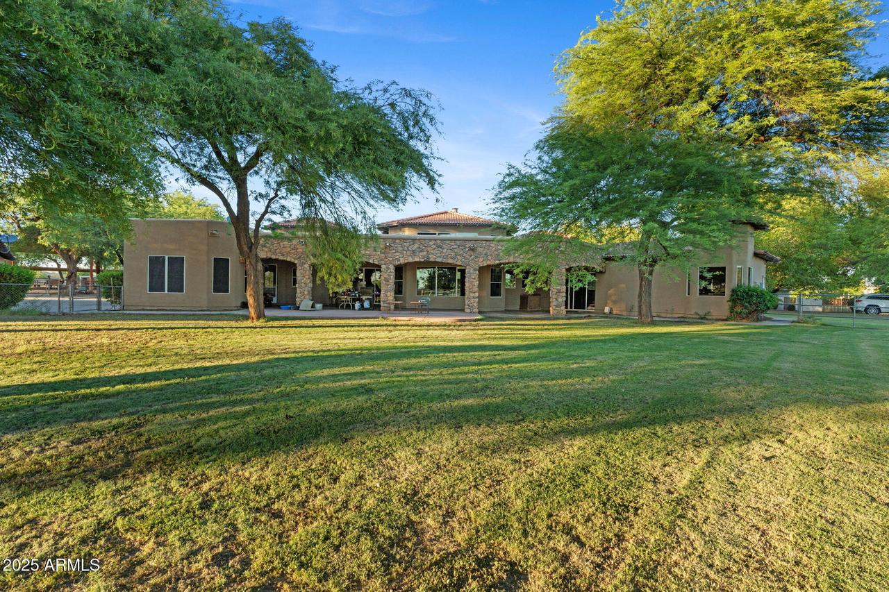 8822 N 172nd Dr., Waddell, AZ 85355