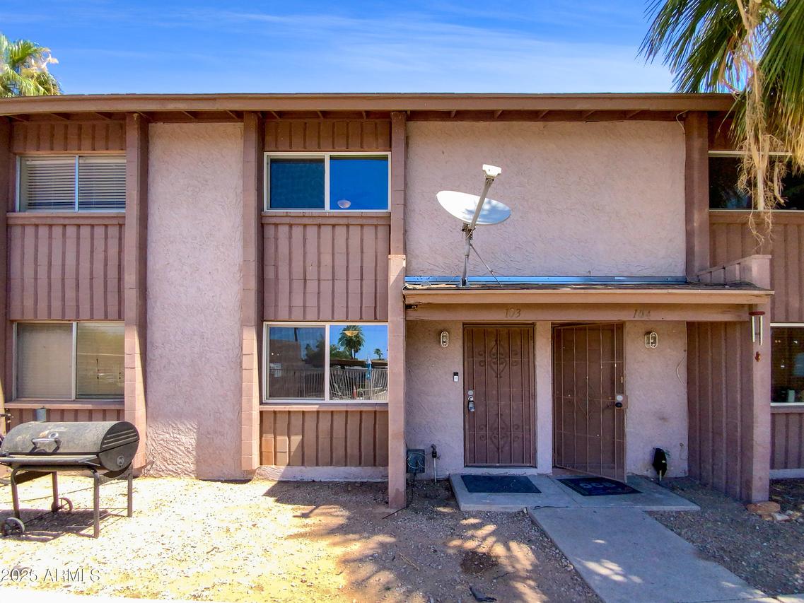 1750 E Mateo Cir. #103, Mesa, AZ 85204