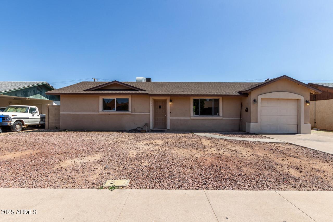 233 E 7th Dr., Mesa, AZ 85210
