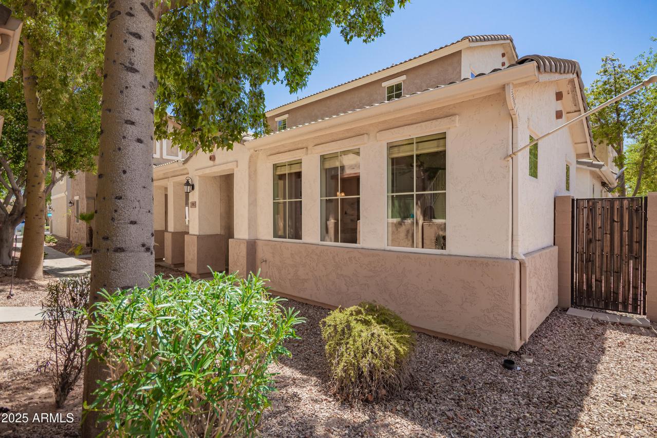 10062 E Isleta Ave., Mesa, AZ 85209