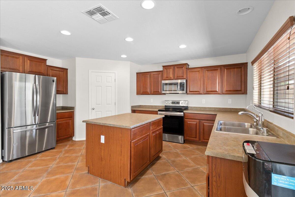 43243 W Magnolia Rd., Maricopa, AZ 85138