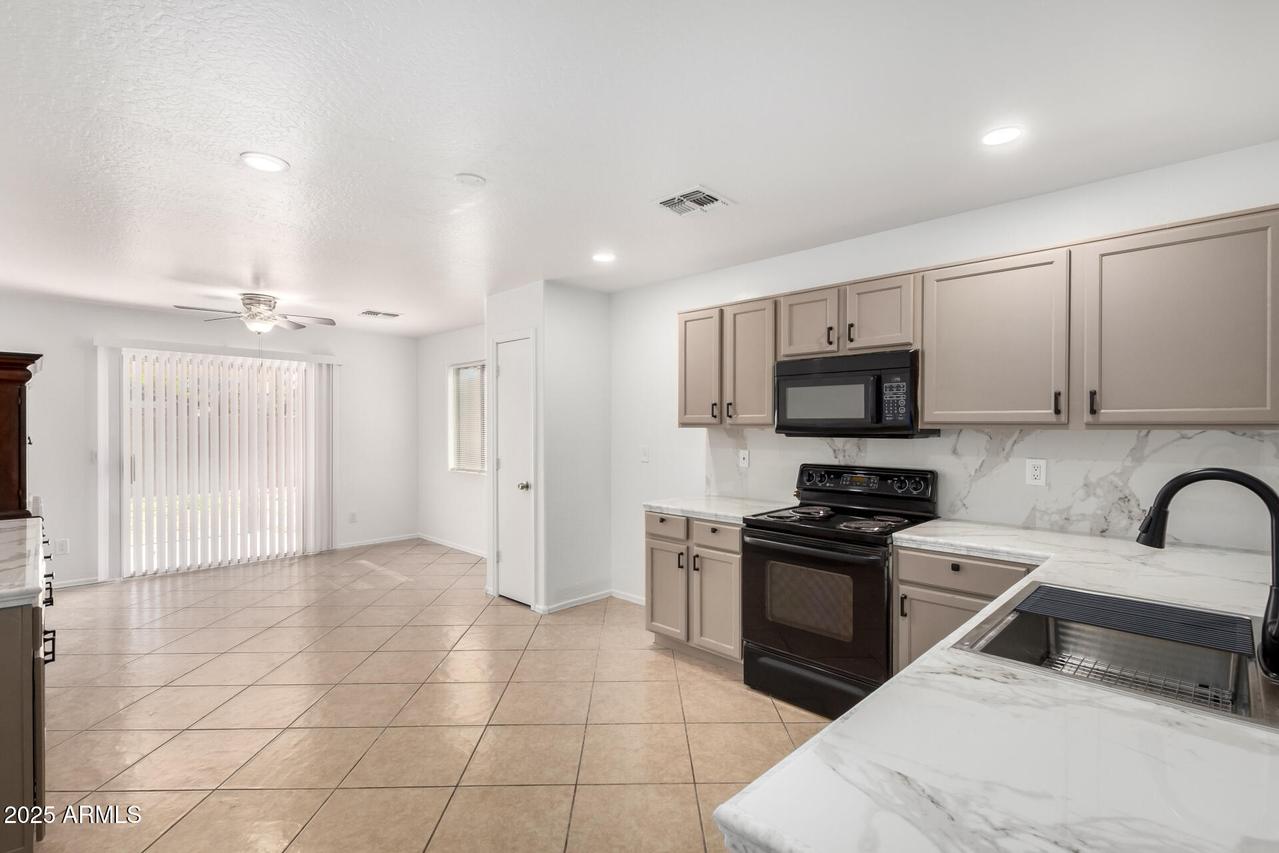 10429 W Miami St., Tolleson, AZ 85353