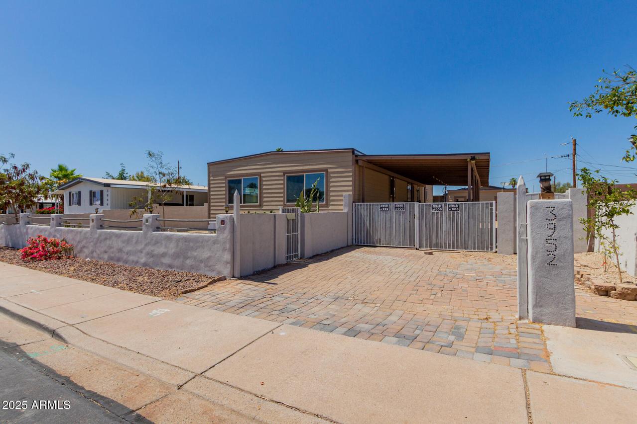 3952 E Baywood Ave., Mesa, AZ 85206