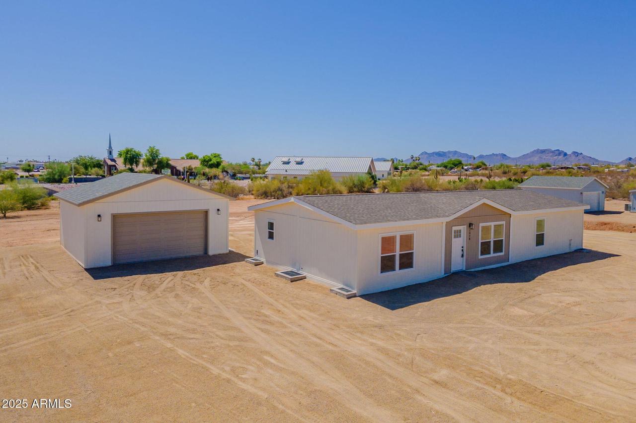 1978 S Starr Rd., Apache Junction, AZ 85119