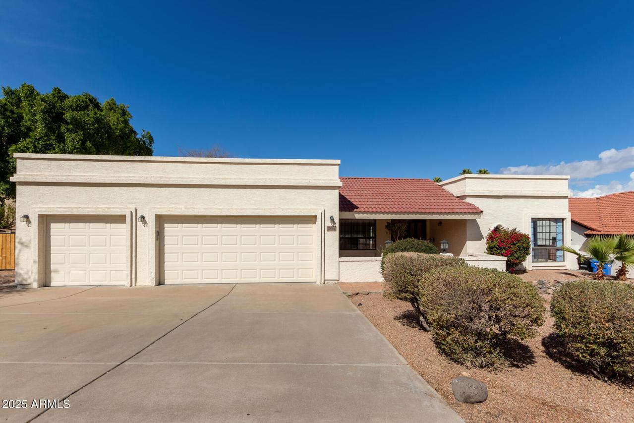 15602 N 19th St., Phoenix, AZ 85022