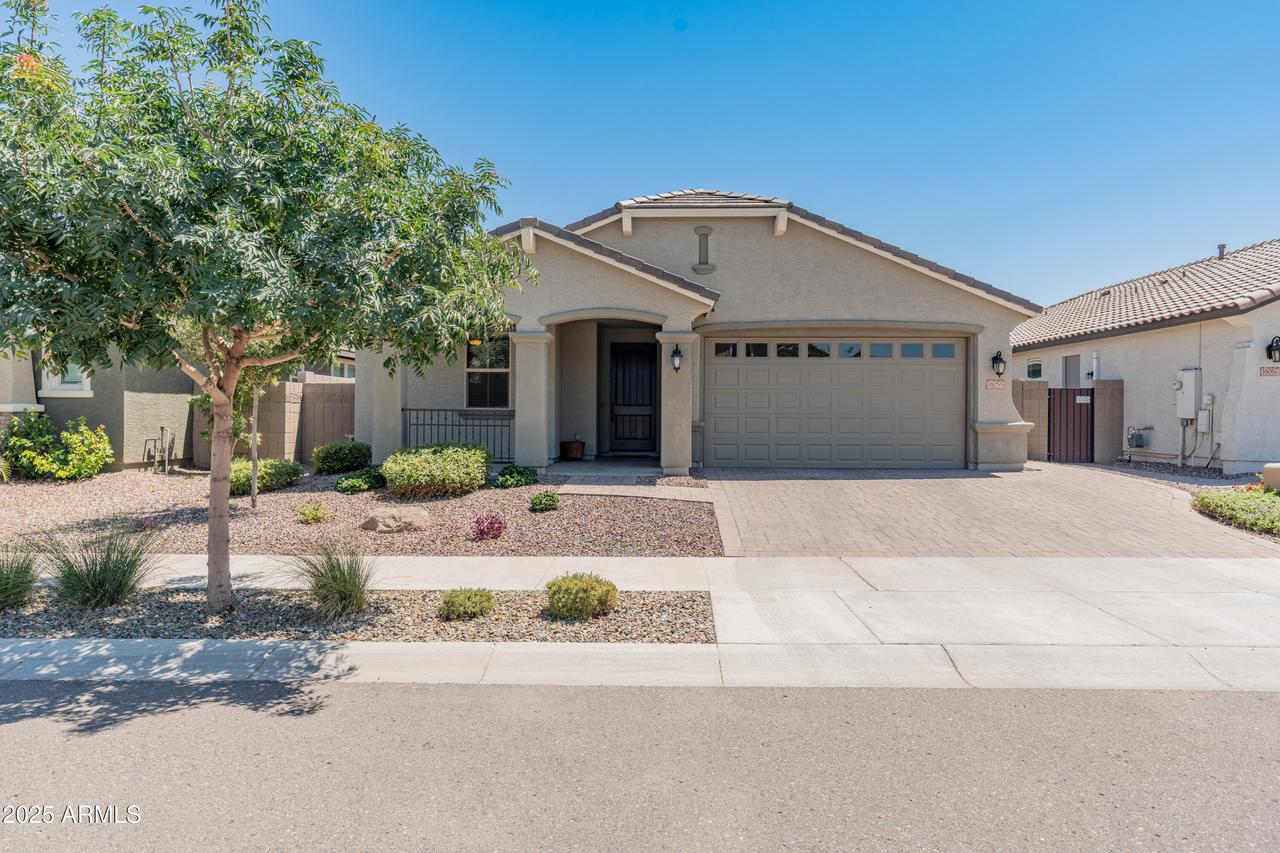 16055 W Avenida Del Sol, Surprise, AZ 85387