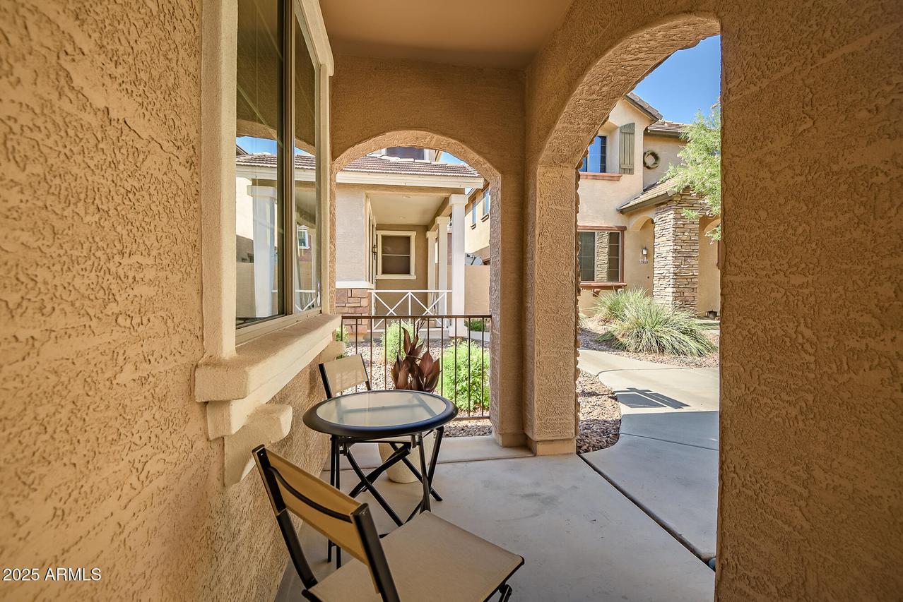 17802 N 114th Ln., Surprise, AZ 85378