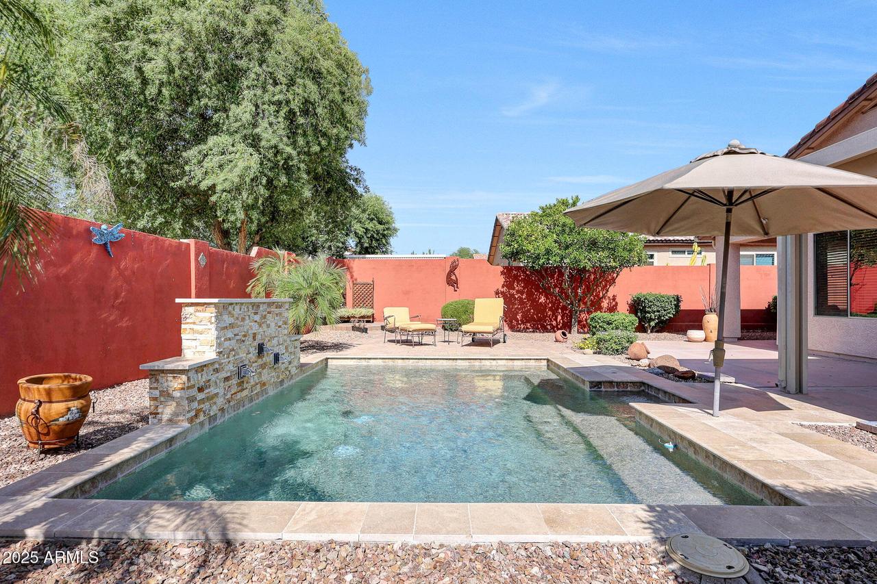 10786 W Chisholm Dr., Sun City, AZ 85373