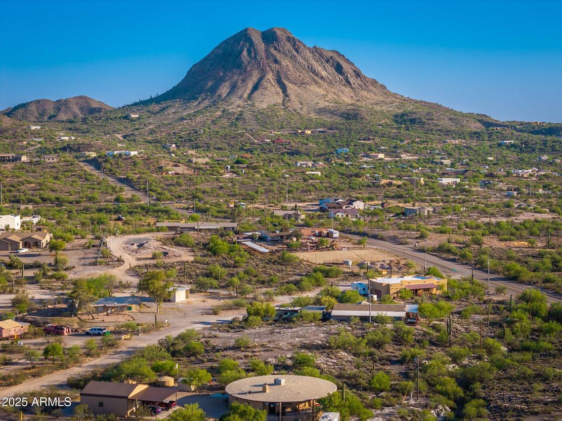 2579 W Roughrider Rd. #7, New River, AZ 85087