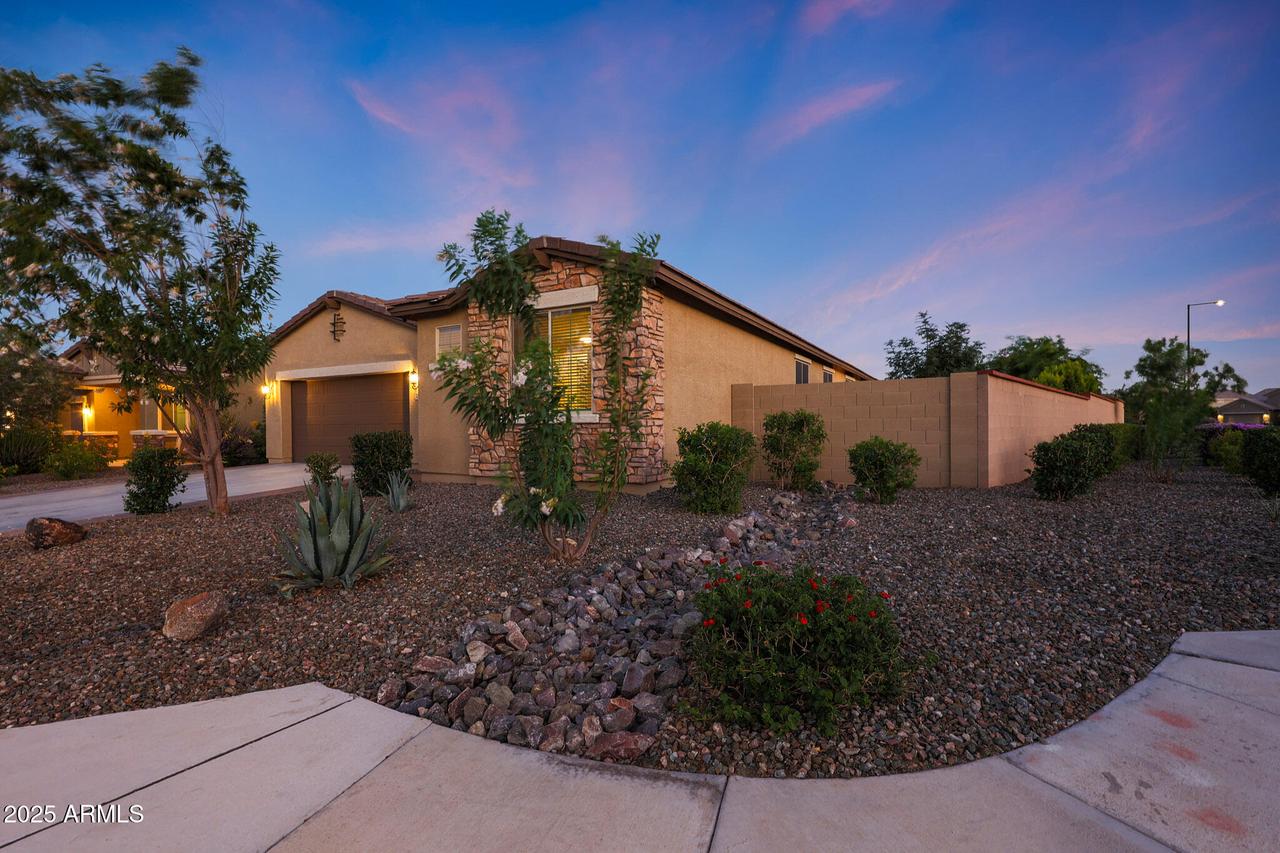 18835 W San Miguel Ave., Litchfield Park, AZ 85340