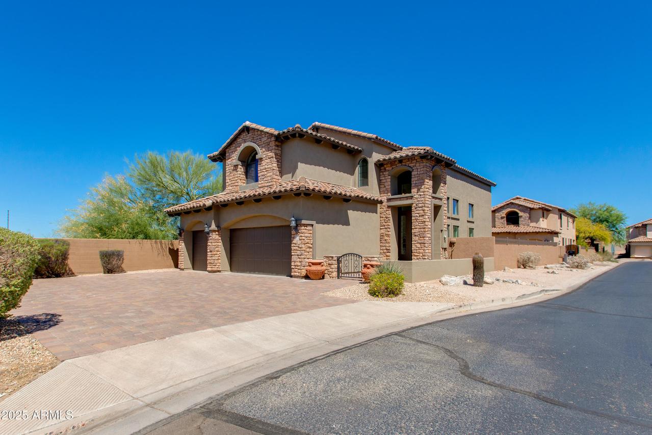 3030 N Saranac, Mesa, AZ 85207