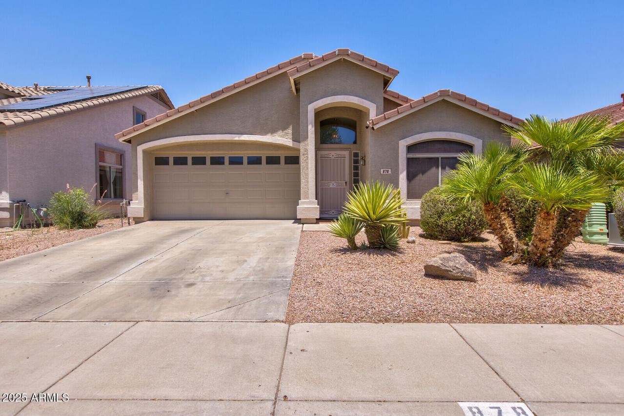 878 E Mountain View Rd., San Tan Valley, AZ 85143