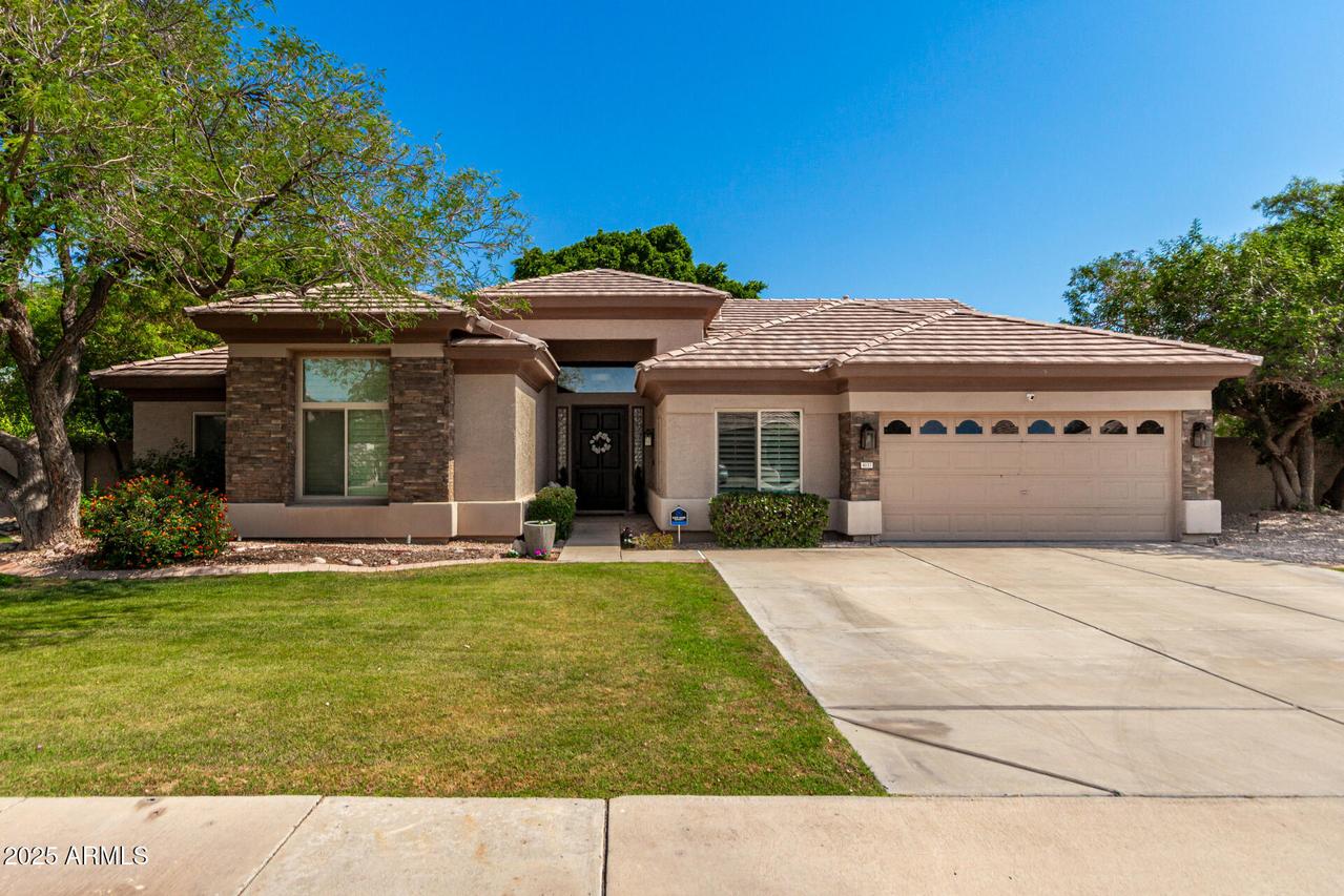 4037 E Elmwood St., Mesa, AZ 85205