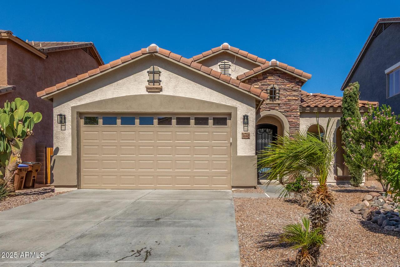 33207 N Slate Creek Dr., San Tan Valley, AZ 85143
