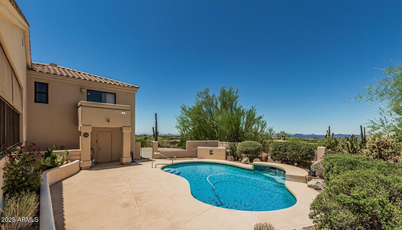 6010 E Languid Ln., Carefree, AZ 85377