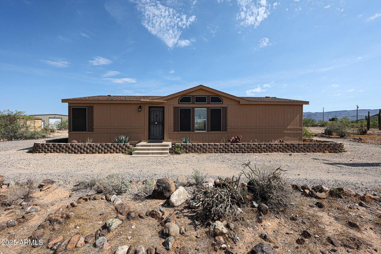 118 W Leann Ln., New River, AZ 85087
