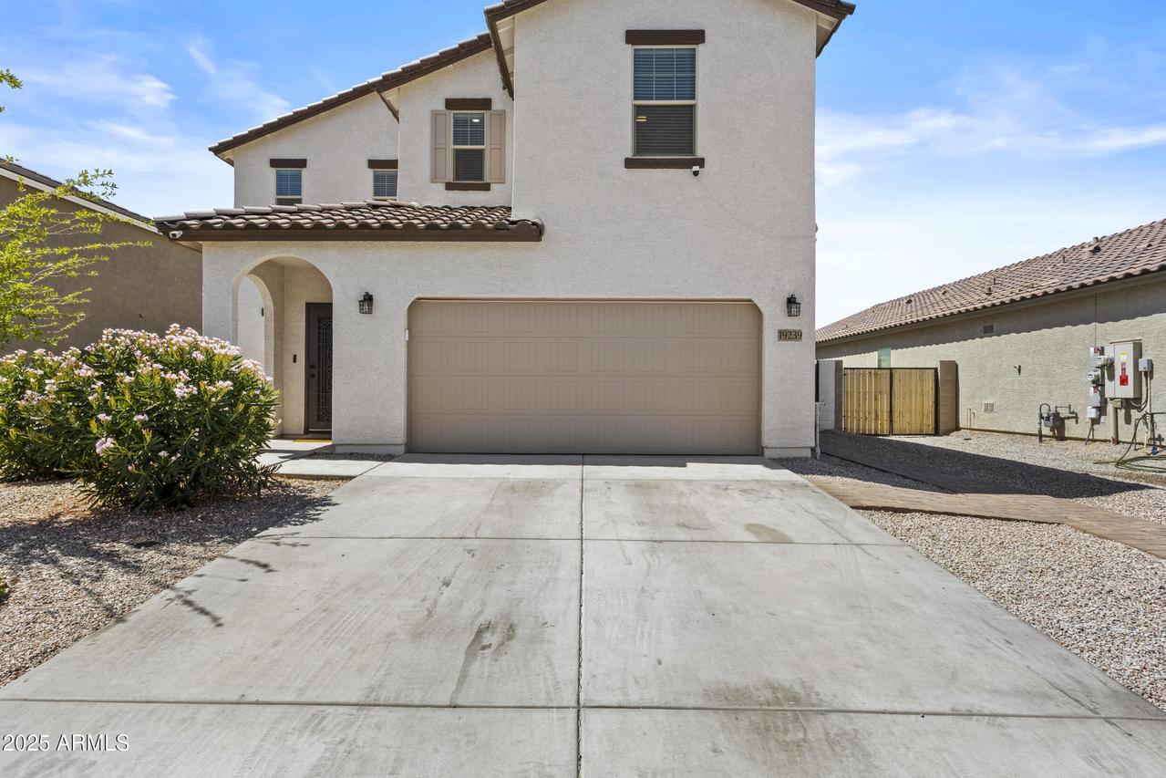 19239 W Elm St., Litchfield Park, AZ 85340