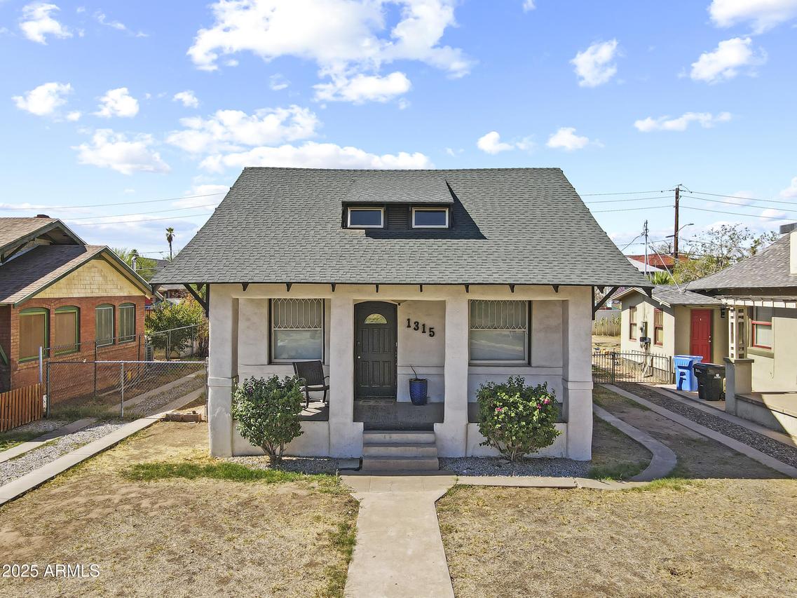 1315 W Woodland Ave., Phoenix, AZ 85007