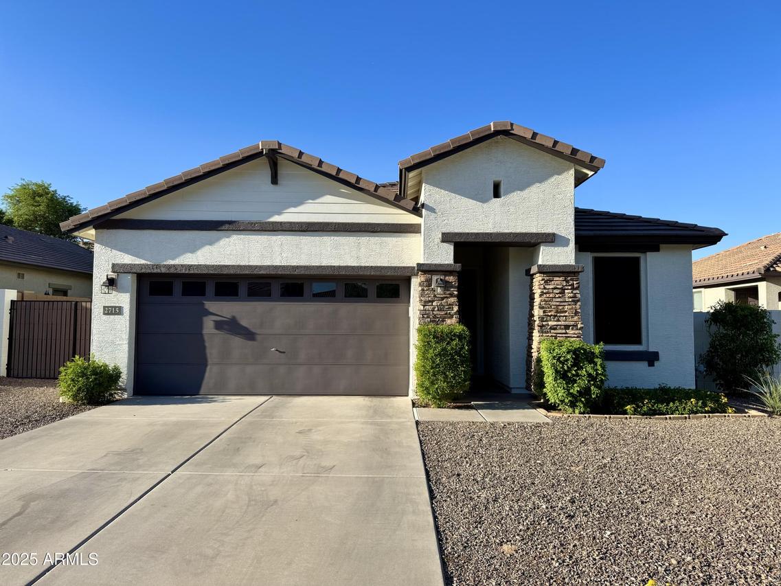2715 E Canyon Creek Dr., Gilbert, AZ 85295