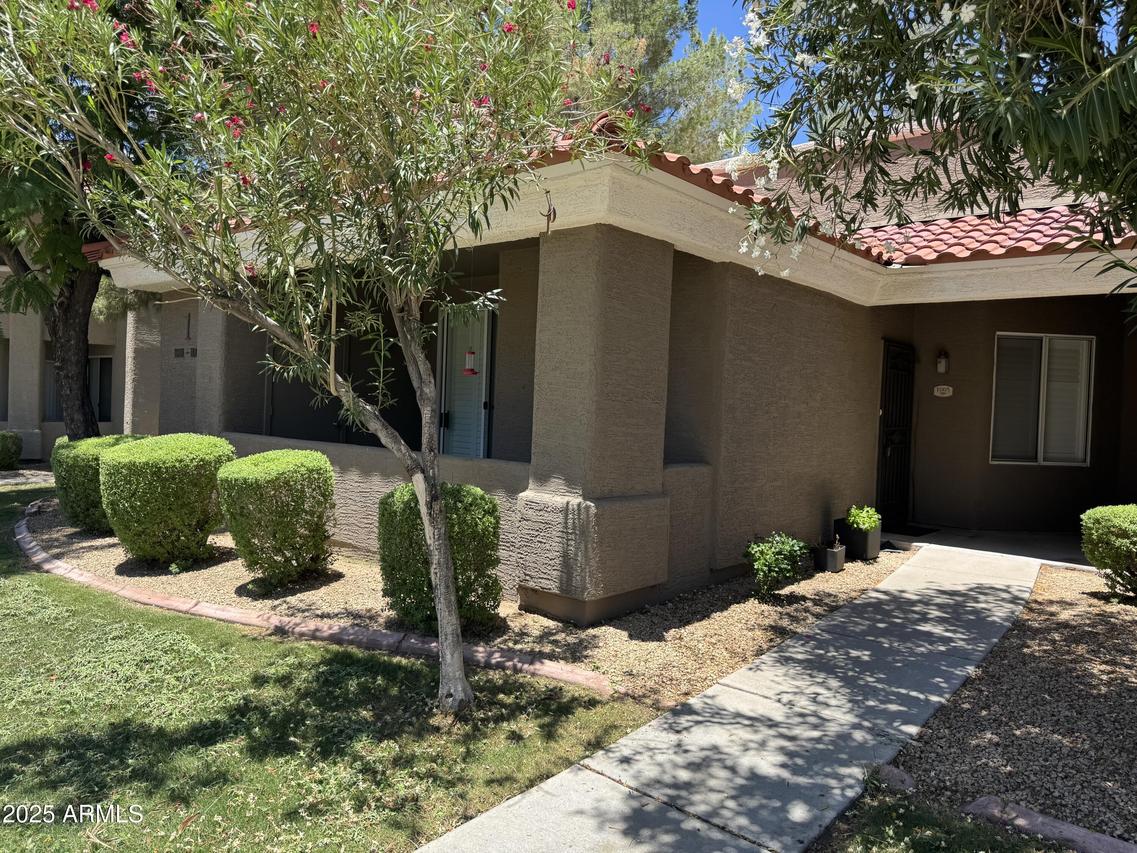 2929 W Yorkshire Dr. #1005, Phoenix, AZ 85027
