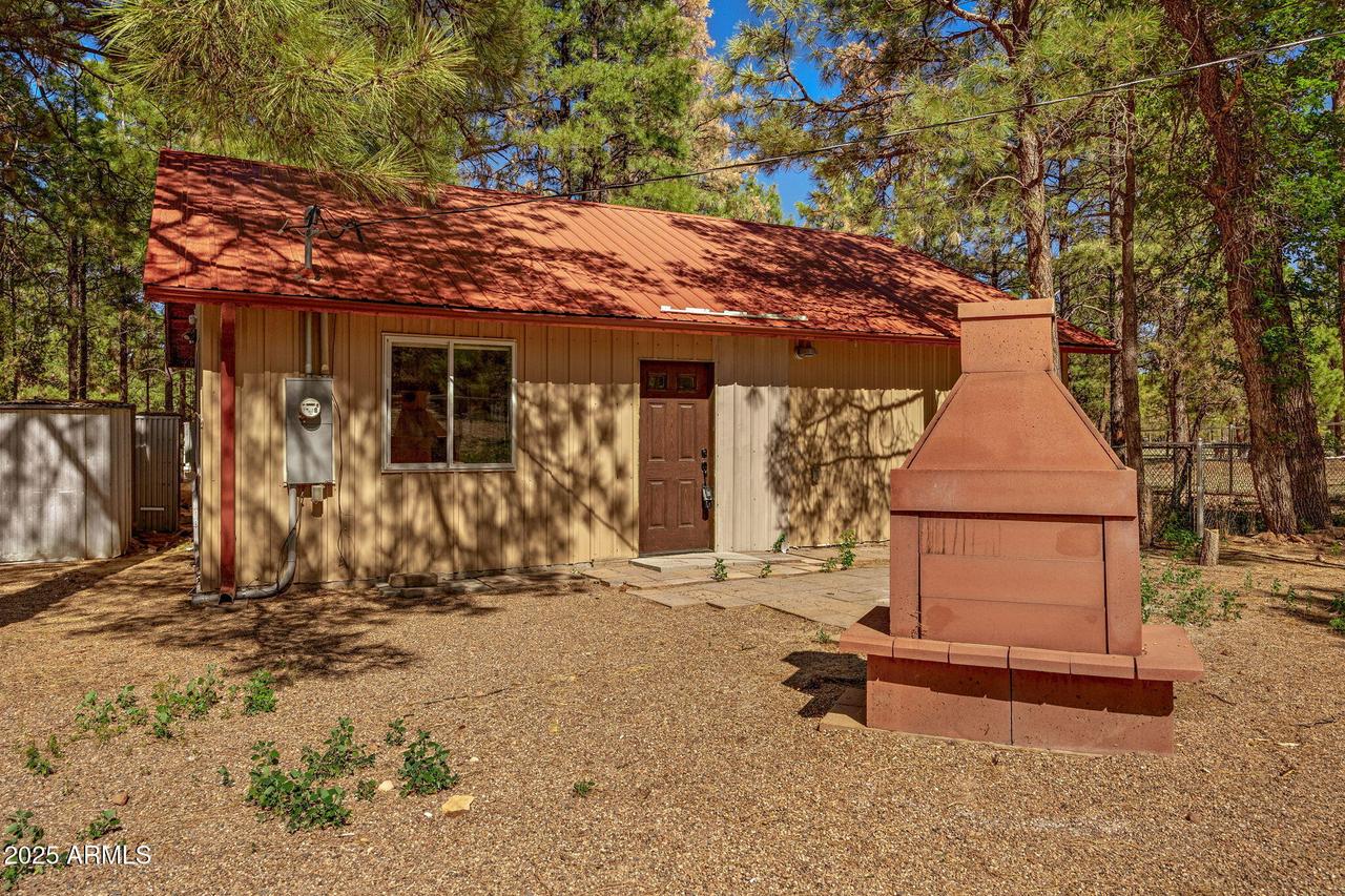 2846 Pine Rim Rd., Overgaard, AZ 85933